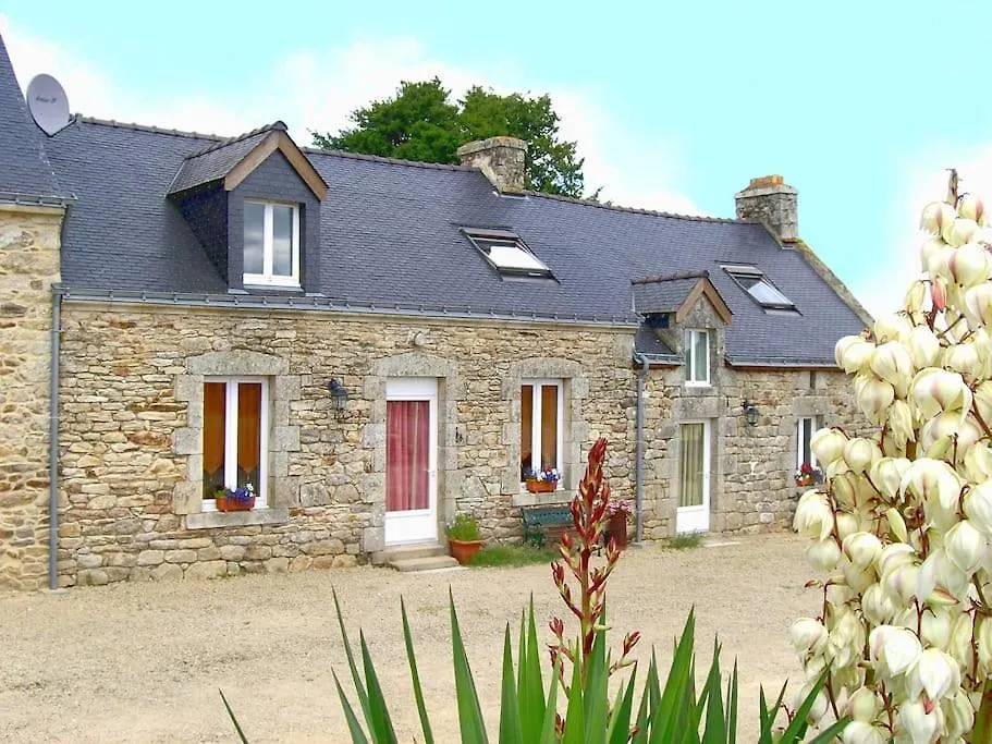 Chene Et Hetre Villa La Chapelle-Neuve  Holiday home